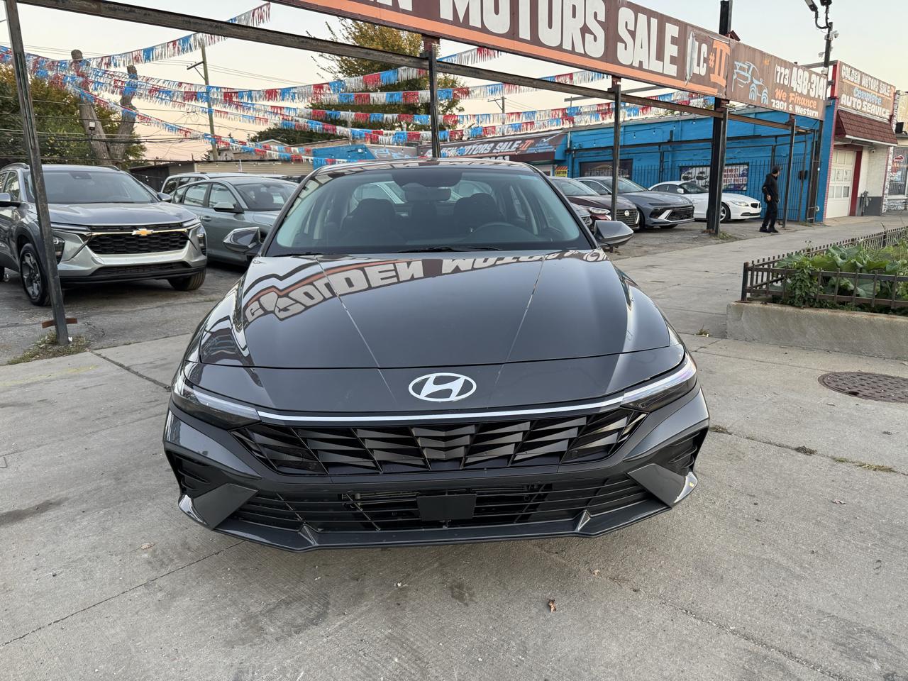 Hyundai Elantra Hybrid Blue 2026