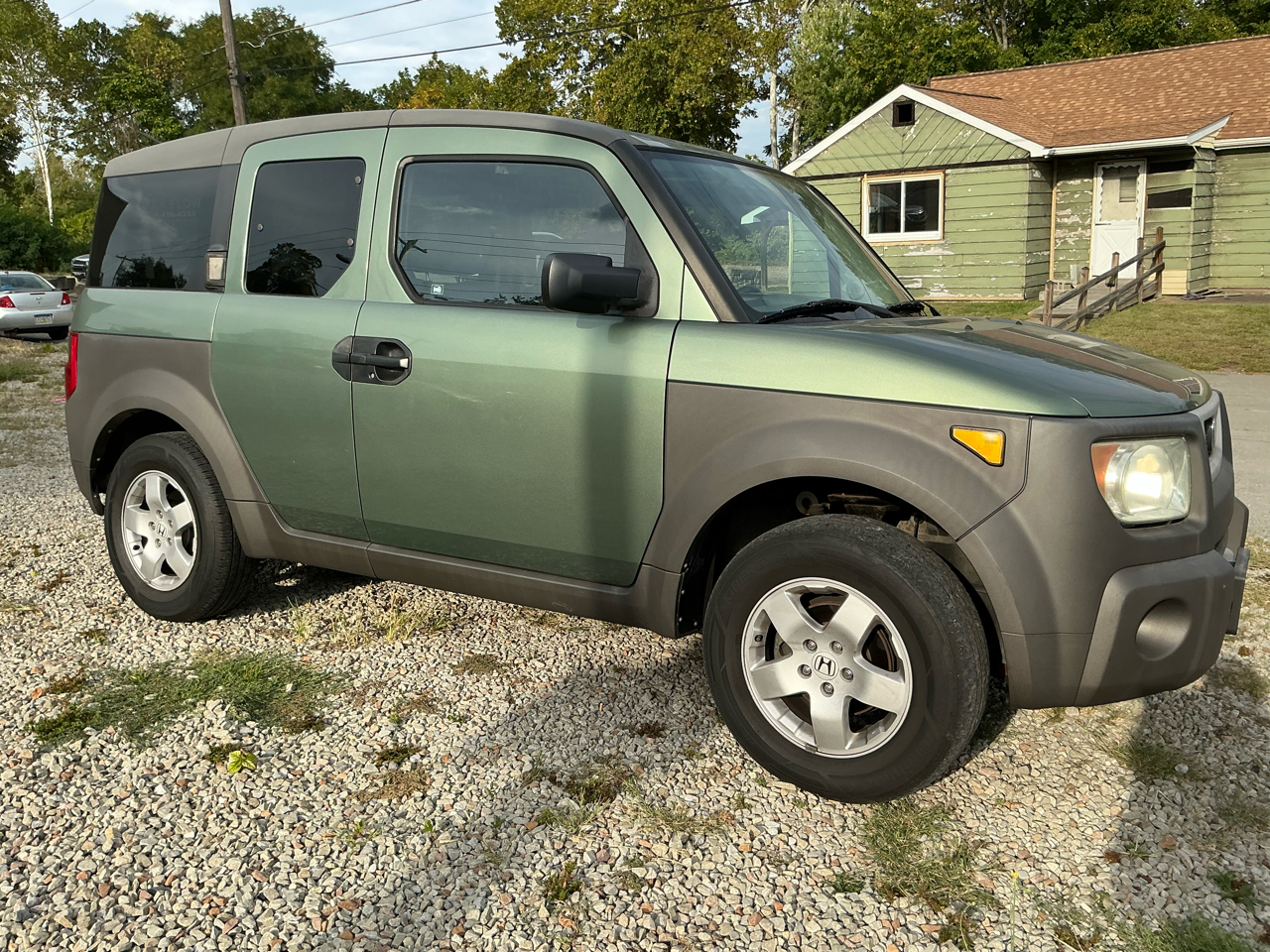 Honda Element EX 4WD AT w/ Front Side Airbags 2003 Honda Element EX 4WD AT w/ Front Side Airbags 2003