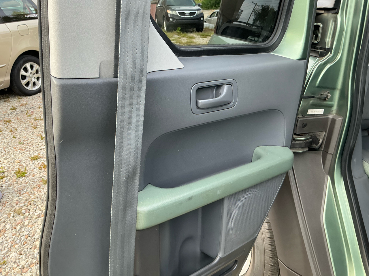 Honda Element EX 4WD AT w/ Front Side Airbags 2003 Honda Element EX 4WD AT w/ Front Side Airbags 2003