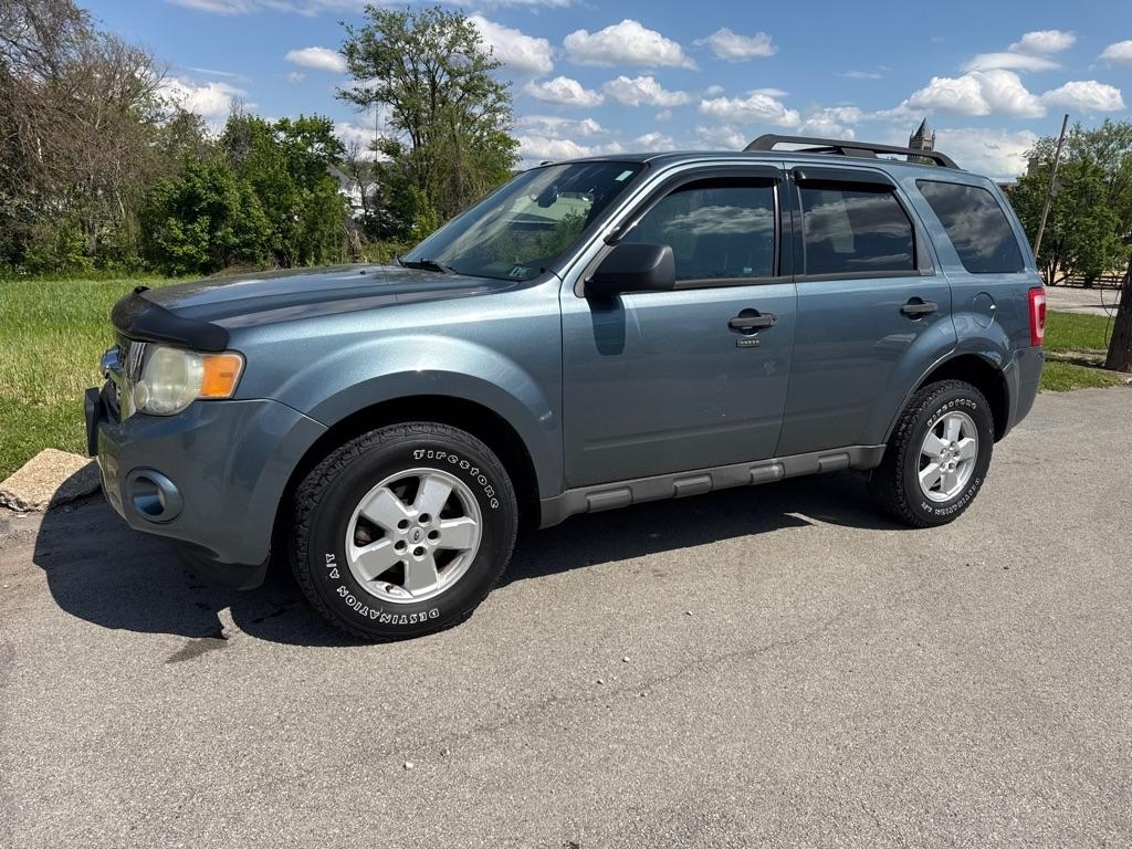 Ford Escape  2010