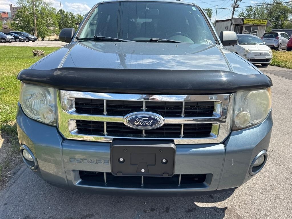 Ford Escape  2010