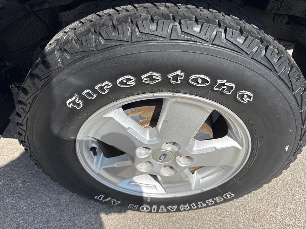 Ford Escape  2010