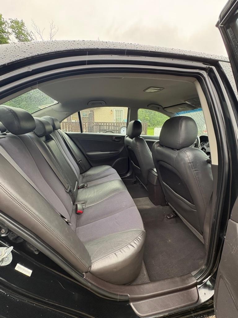 Hyundai Sonata  2010