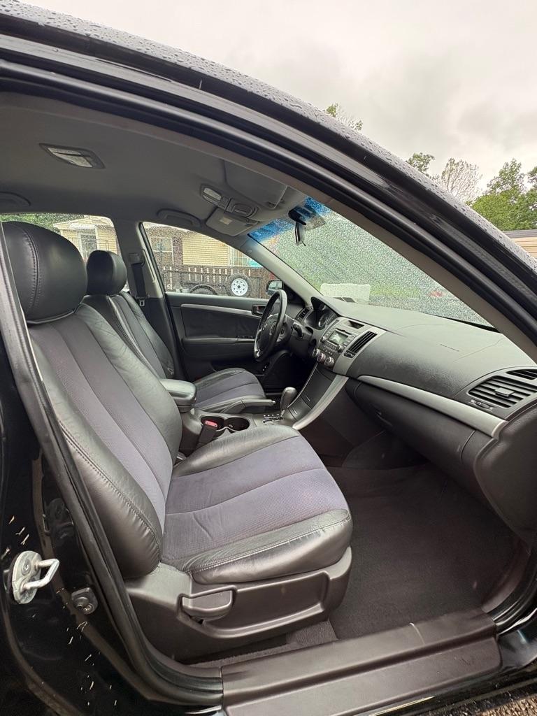 Hyundai Sonata  2010
