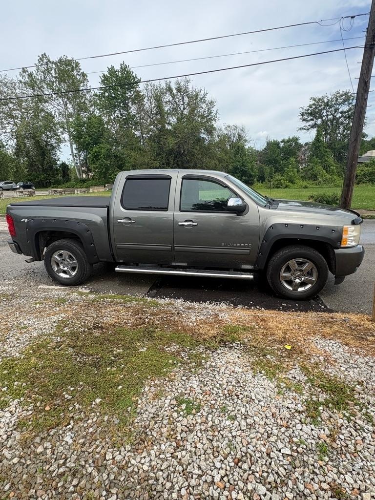 Chevrolet Silverado 1500  2011
