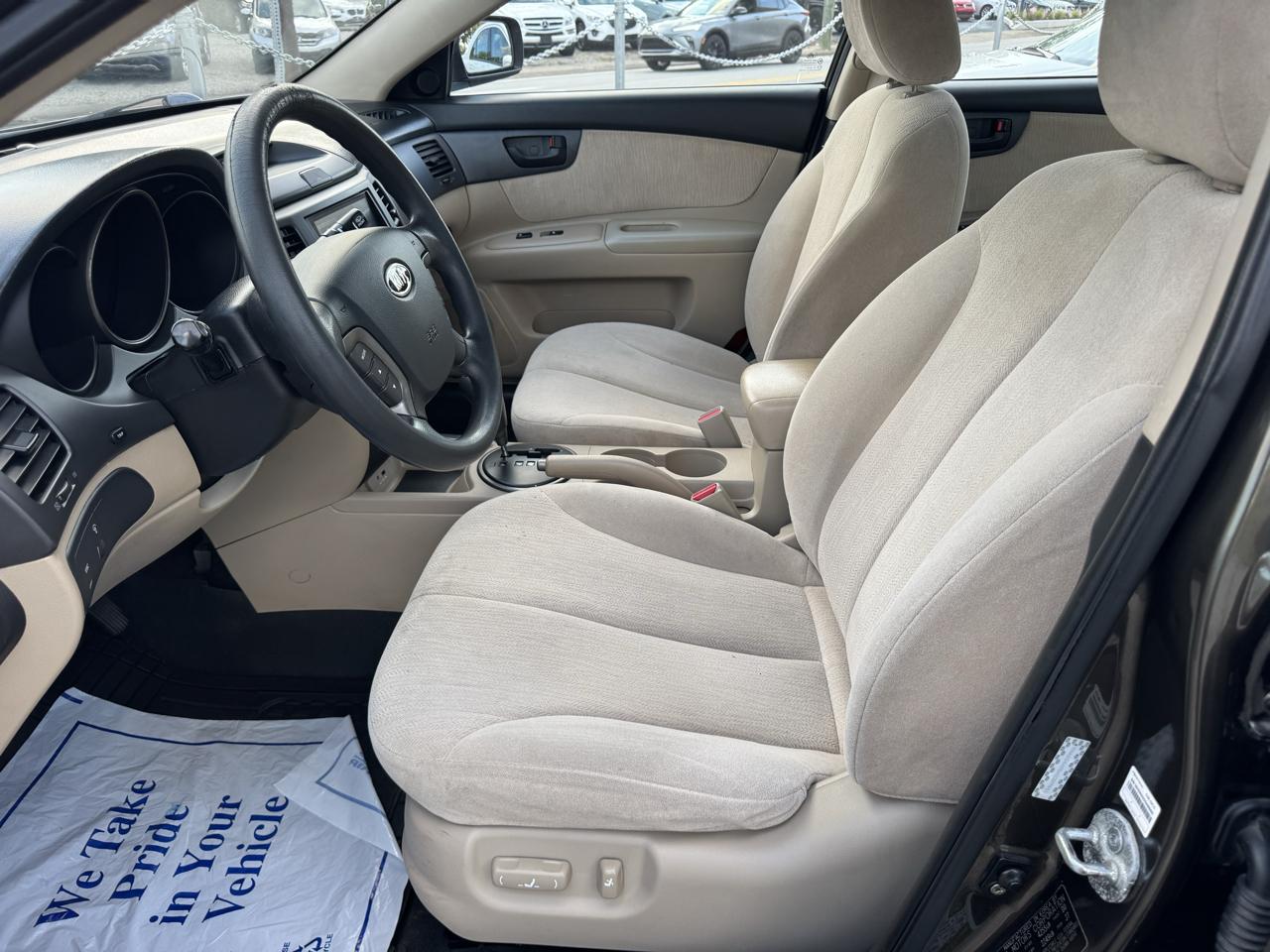 Kia Optima  2010