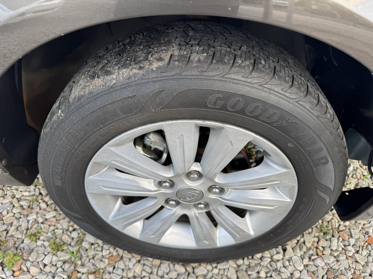 Kia Optima  2010