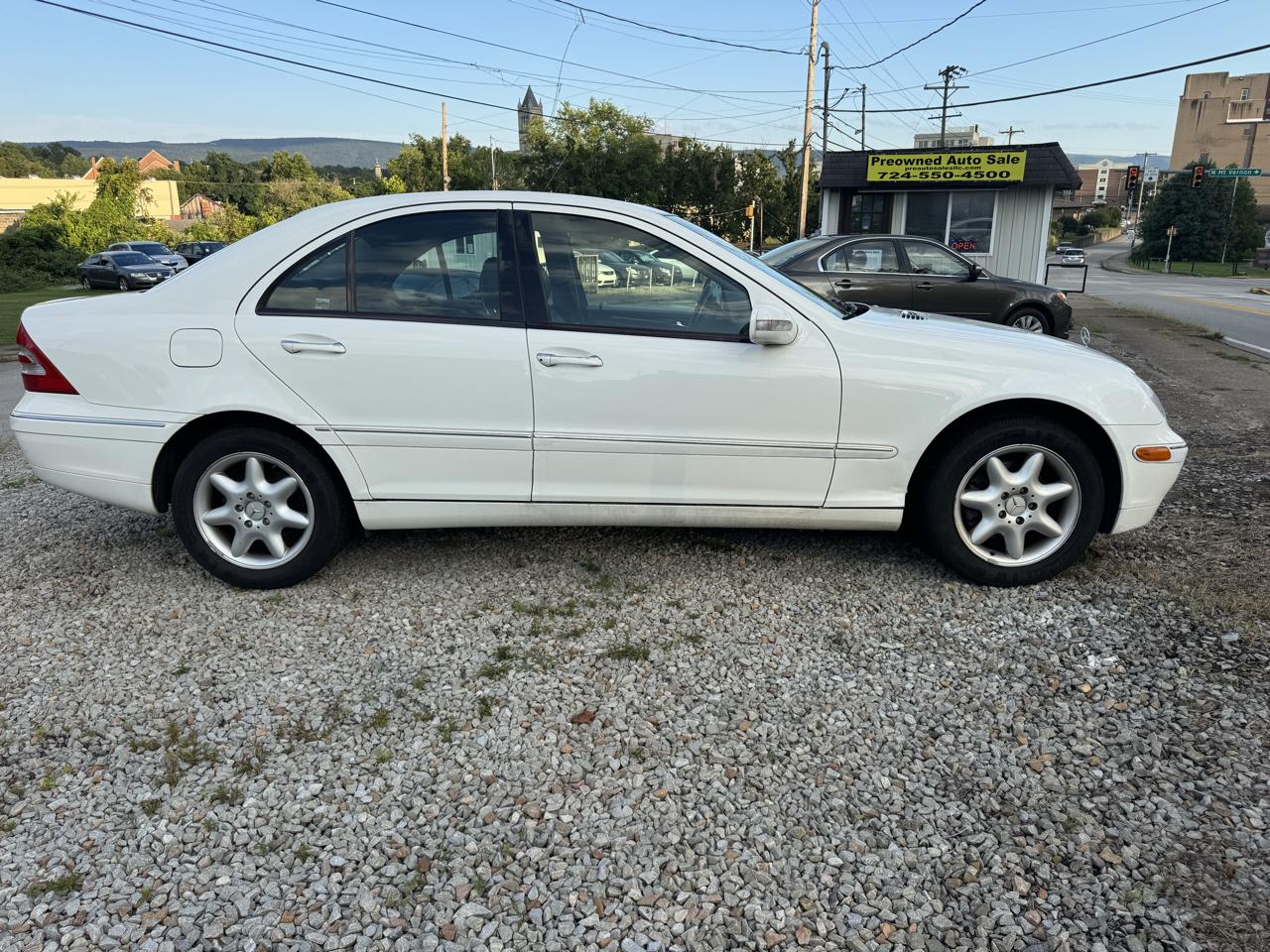 Mercedes-Benz C-Class C240 Sedan 2002