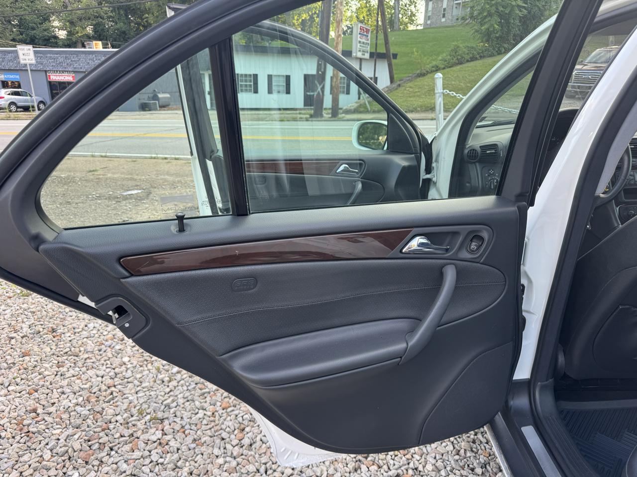 Mercedes-Benz C-Class C240 Sedan 2002