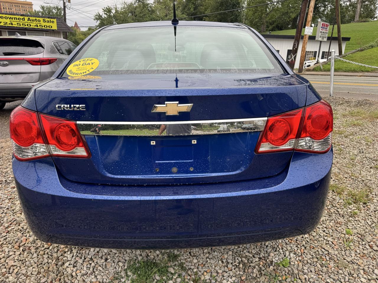 Chevrolet Cruze photo 8