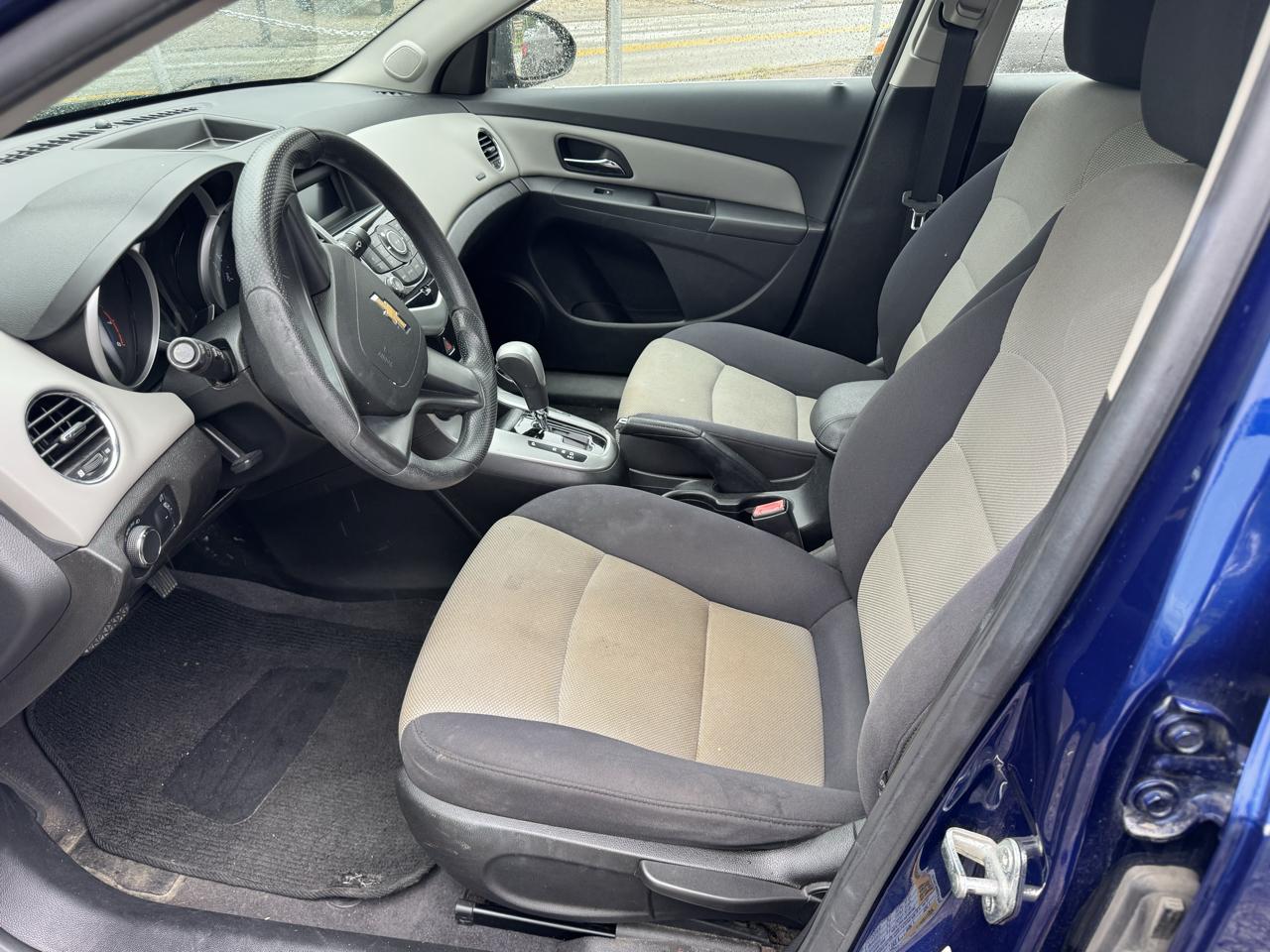 Chevrolet Cruze photo 17