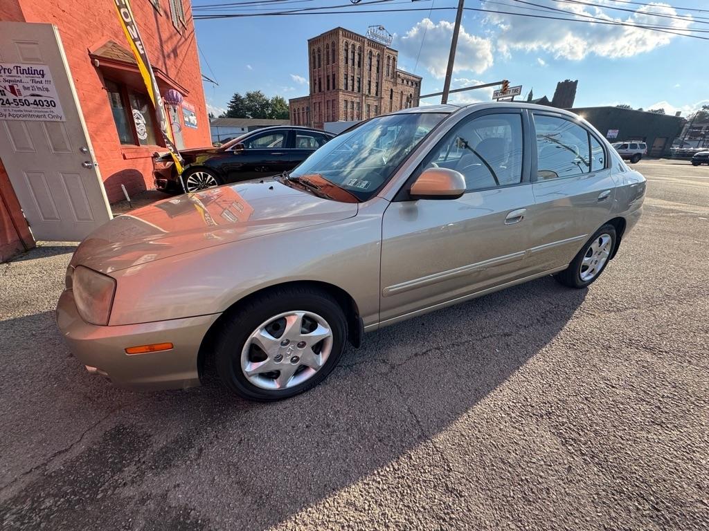 Hyundai Elantra  2005