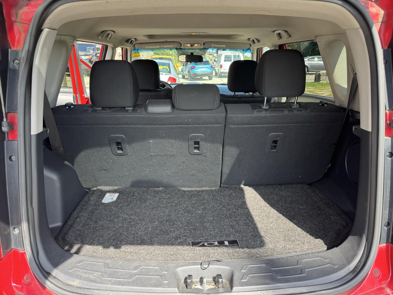 Kia Soul + 2012