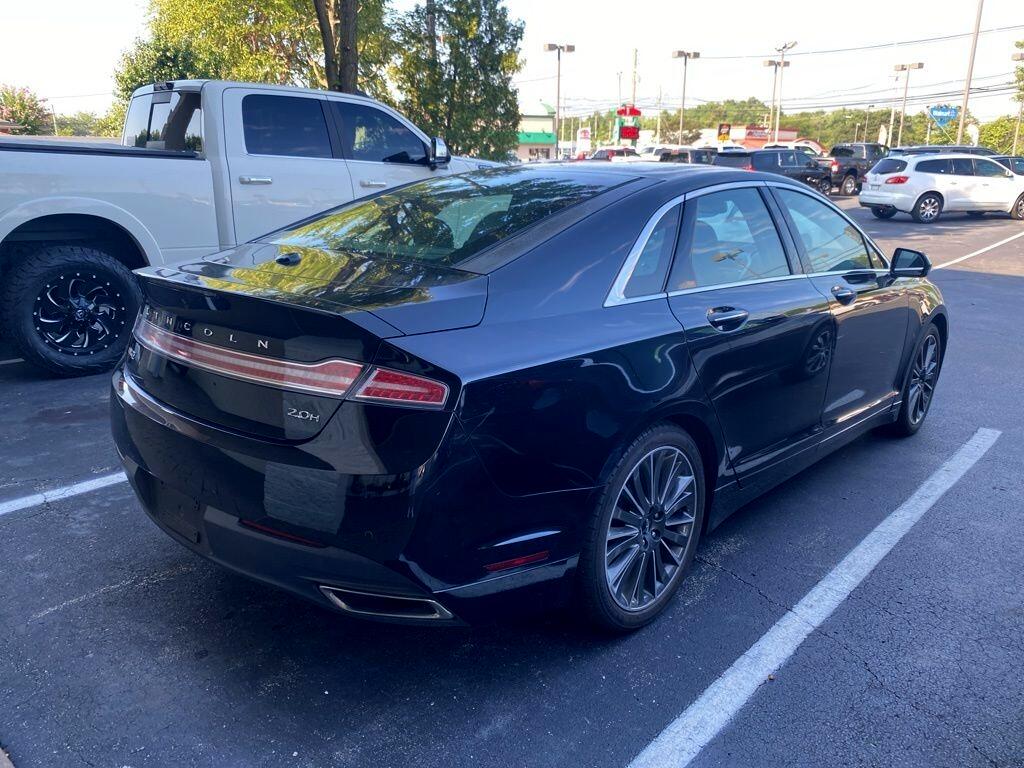 2016 Lincoln MKZ Hybrid photo 5