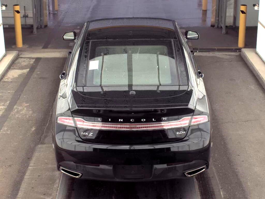 2016 Lincoln MKZ Hybrid photo 17