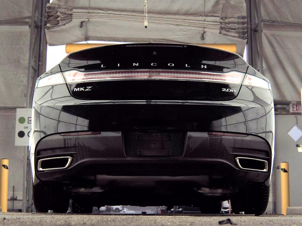 2016 Lincoln MKZ Hybrid photo 18