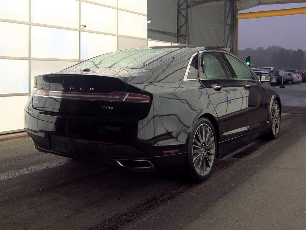2016 Lincoln MKZ Hybrid photo 19