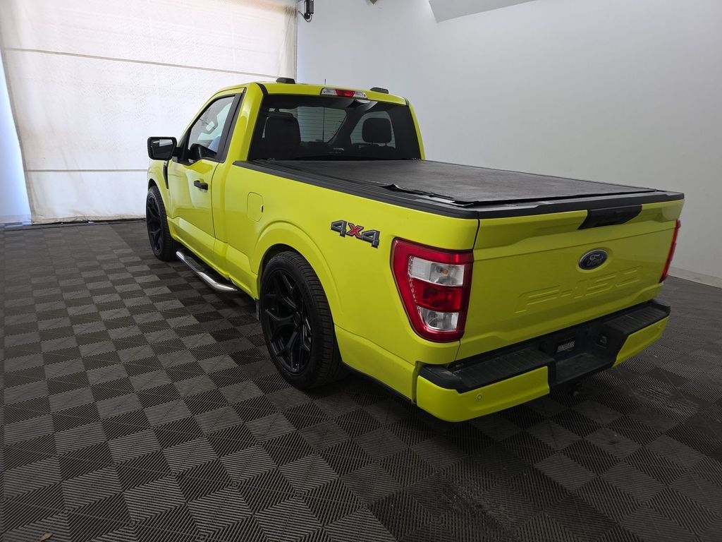 2022 Ford F-150 XL photo 2