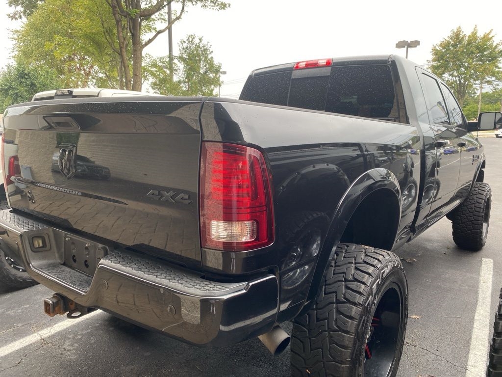 2016 Ram 3500 Laramie photo 4