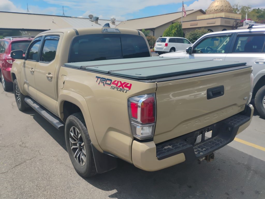 2020 Toyota Tacoma 4x4 TRD Sport photo 3