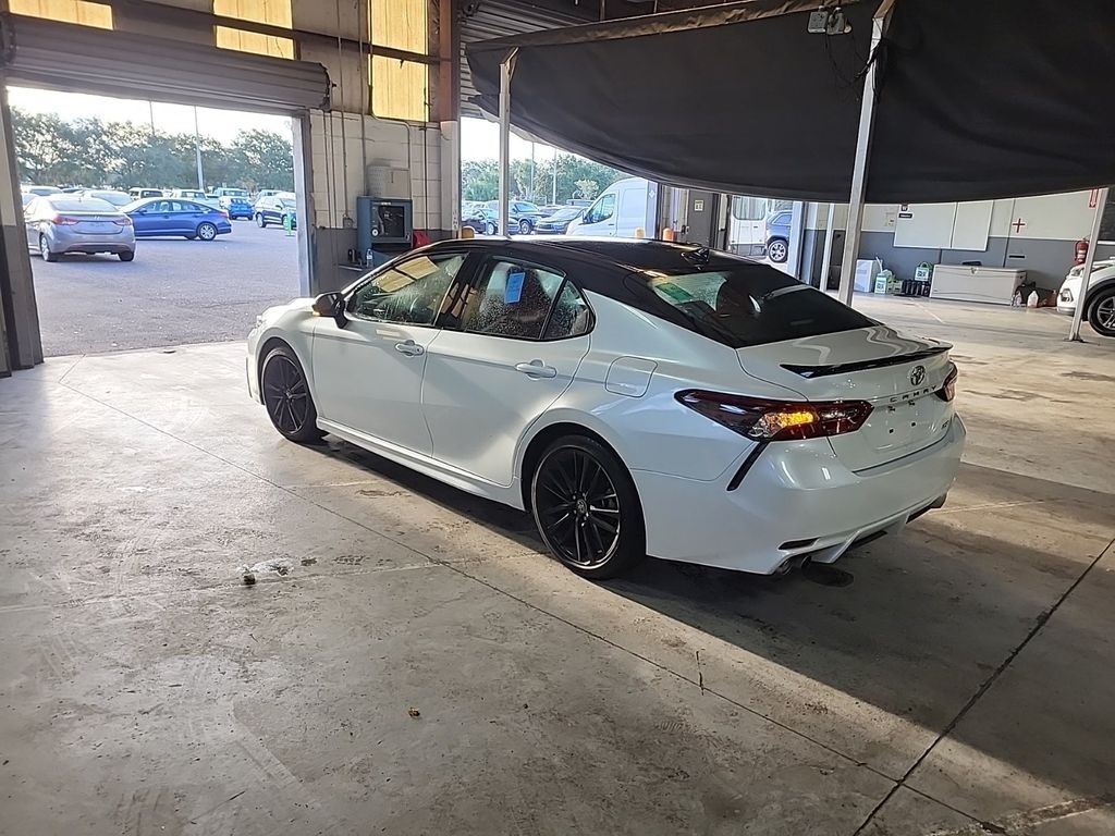 2023 Toyota Camry XSE photo 4