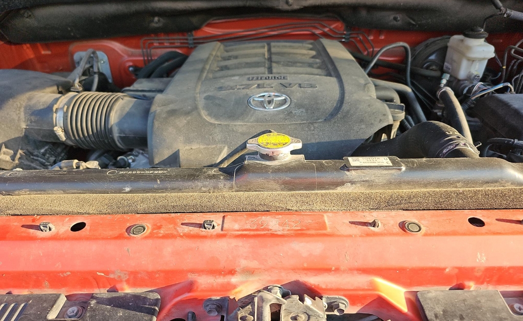 Toyota Tundra 4WD  2017