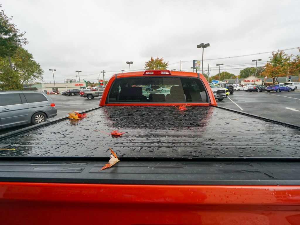 Toyota Tundra 4WD  2017