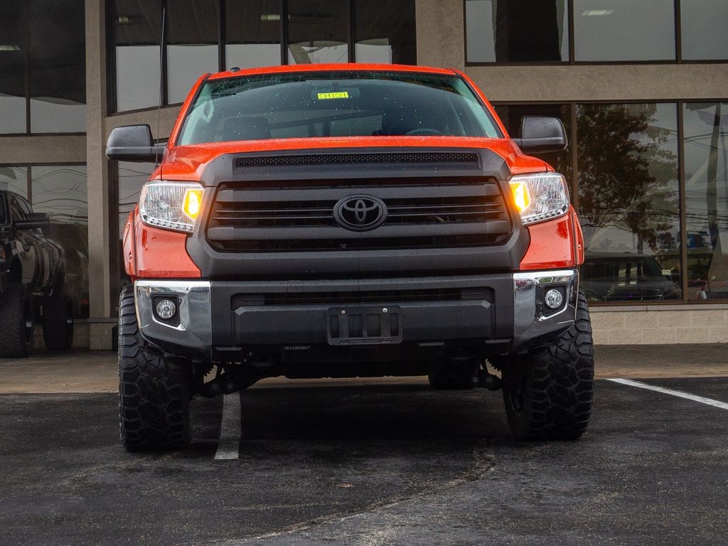 Toyota Tundra 4WD  2017