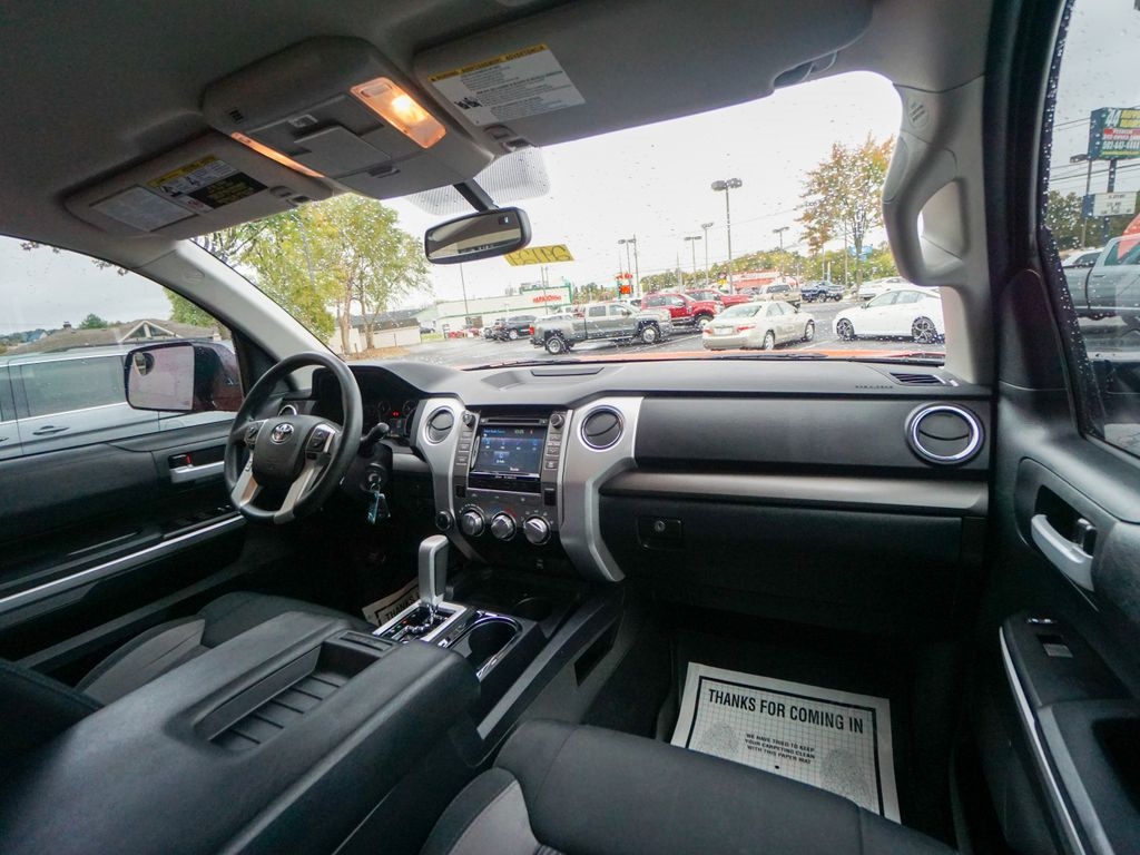 Toyota Tundra 4WD  2017