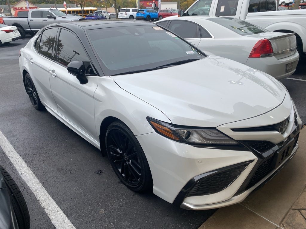 Toyota Camry  2023