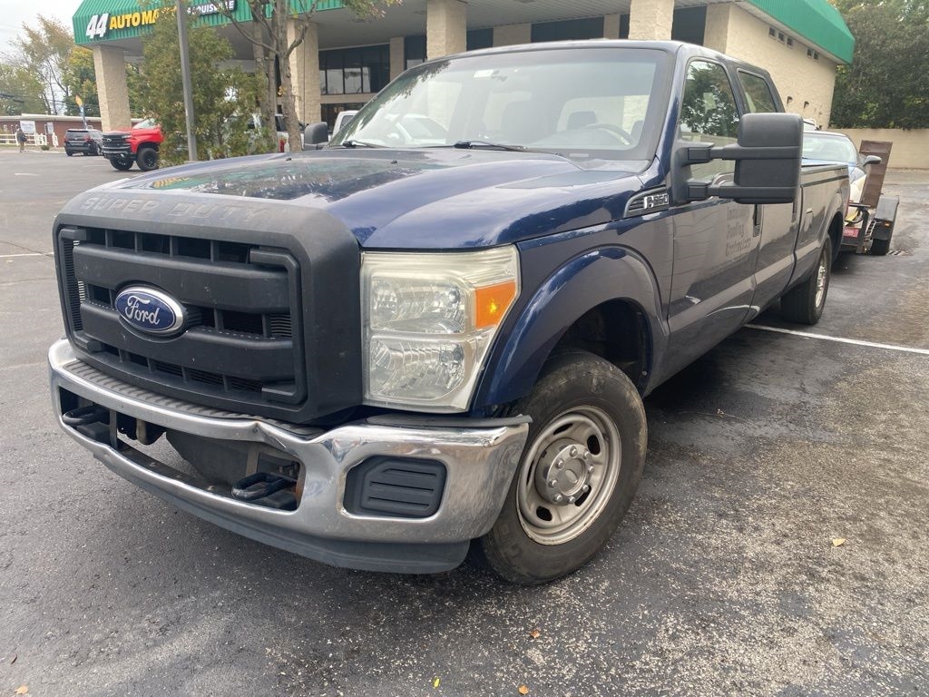 Ford Super Duty F-350 SRW  2011