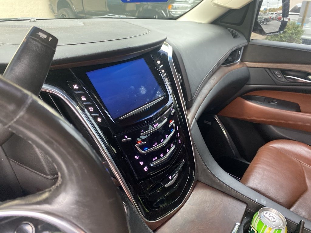 Cadillac Escalade ESV  2015