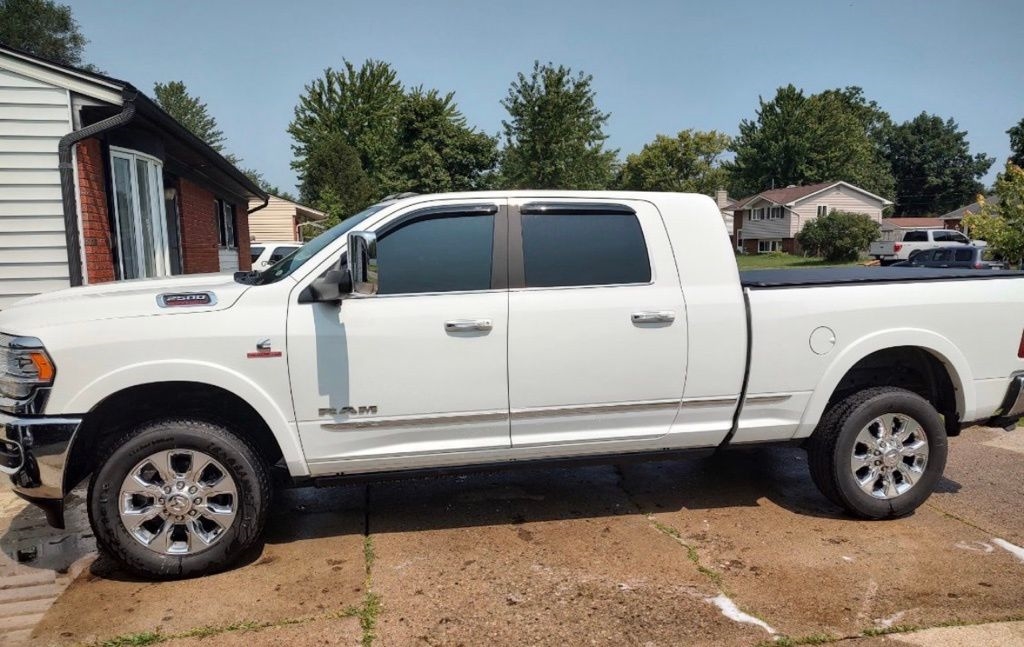 2019 Ram 2500 Limited photo 3