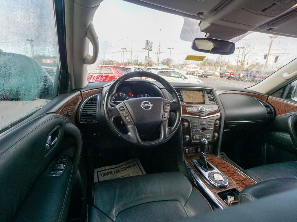 Nissan Armada  2020