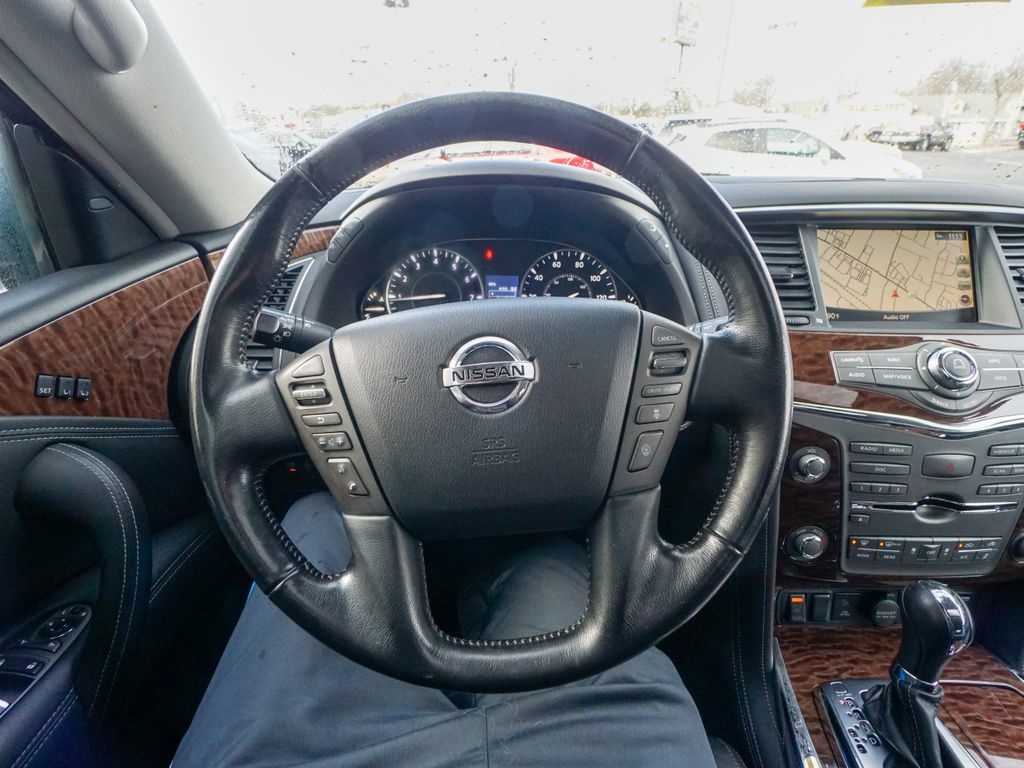 Nissan Armada  2020