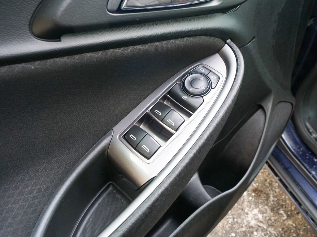 Chevrolet Malibu  2018