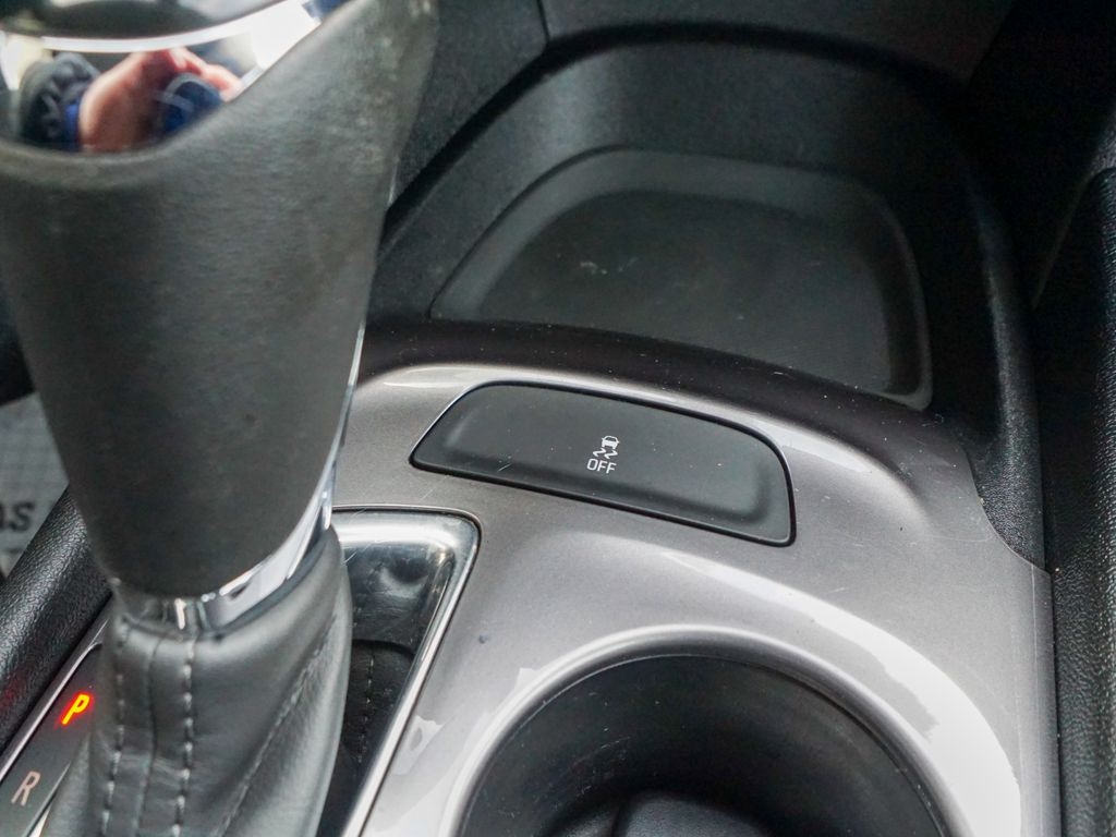 Chevrolet Malibu  2018