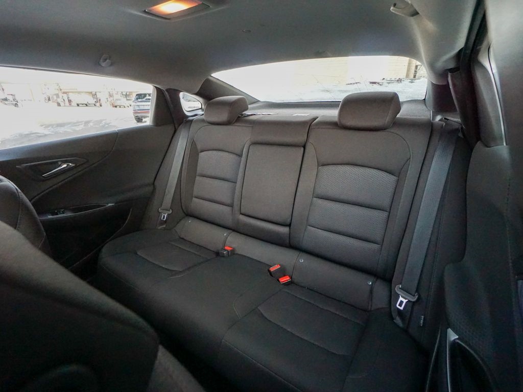 Chevrolet Malibu  2018