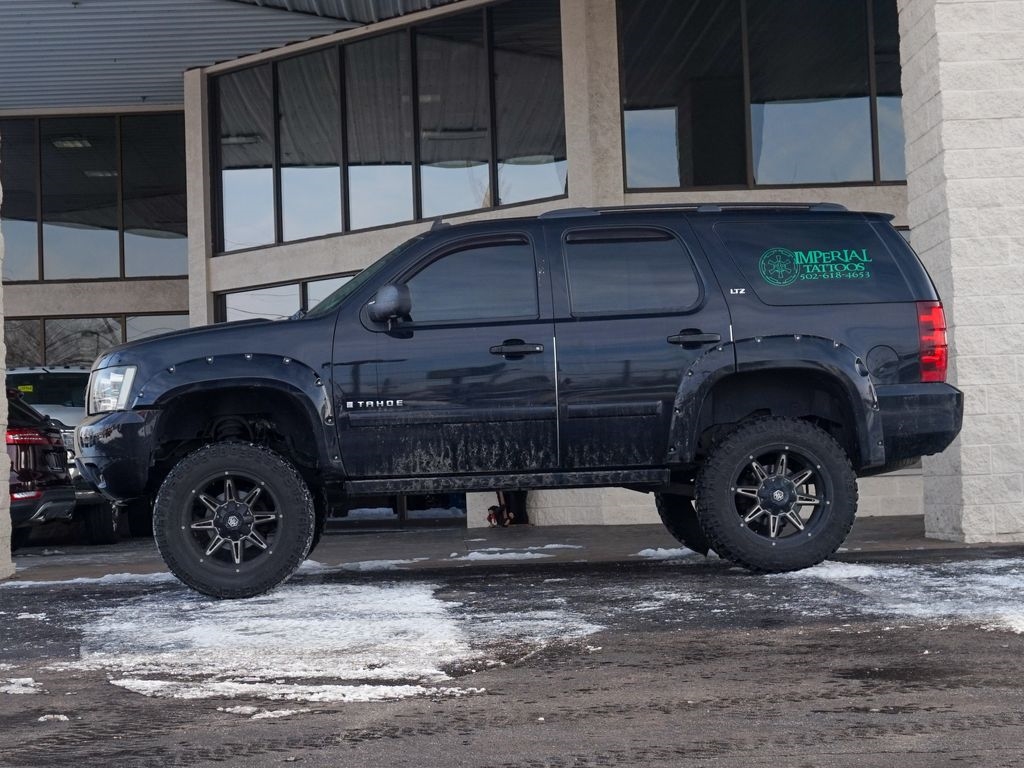 Chevrolet Tahoe  2007