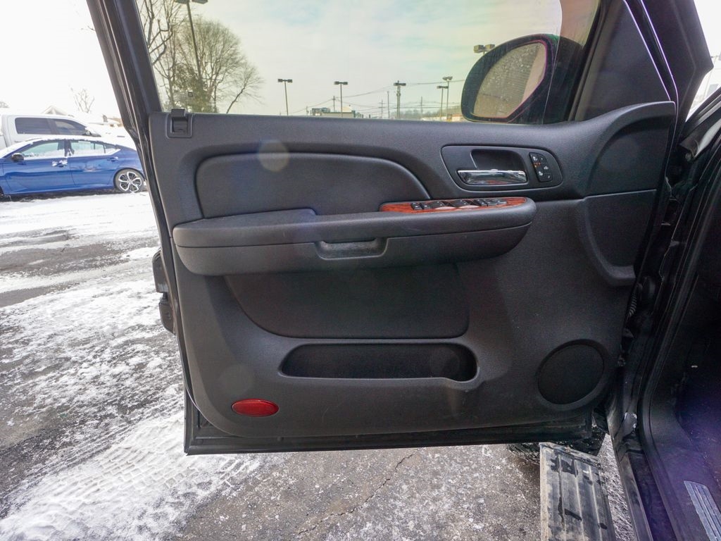 Chevrolet Tahoe  2007