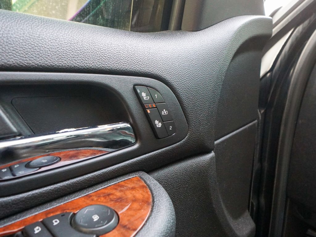 Chevrolet Tahoe  2007