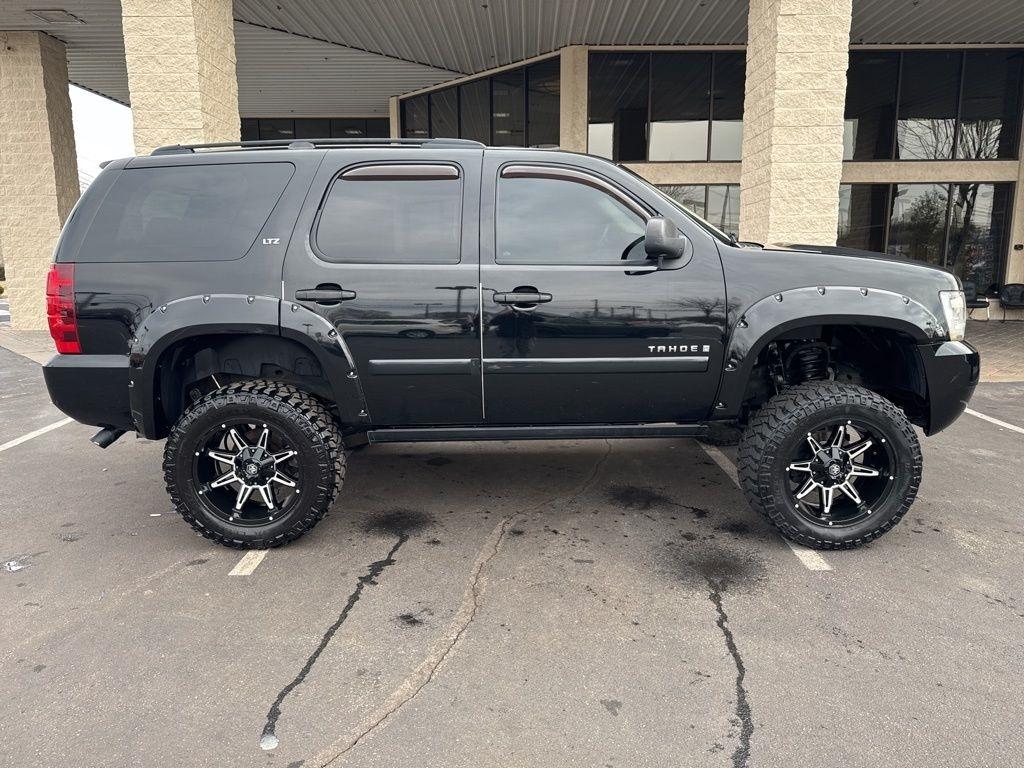 Chevrolet Tahoe  2007