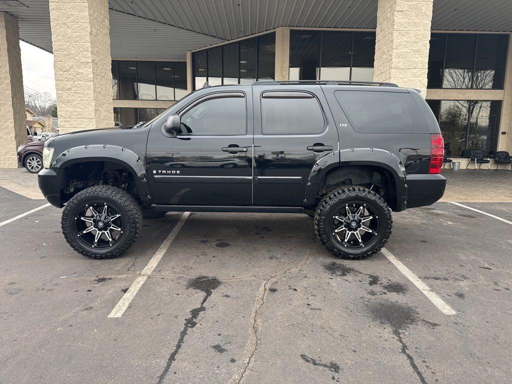 Chevrolet Tahoe  2007