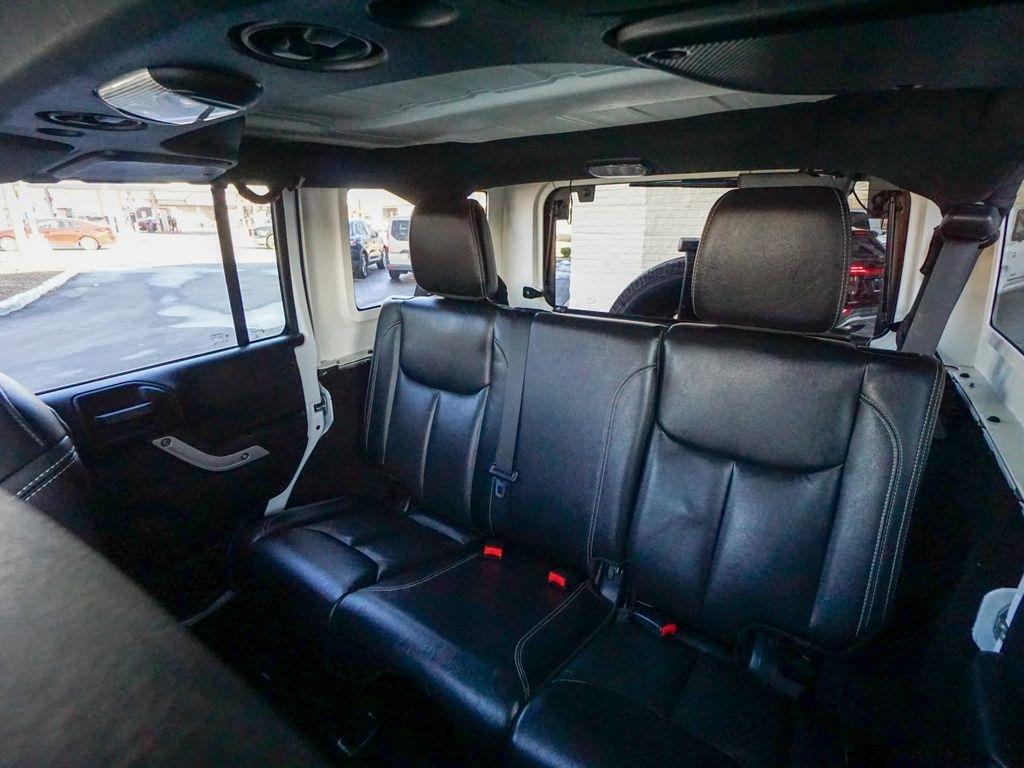 Jeep Wrangler Unlimited  2016