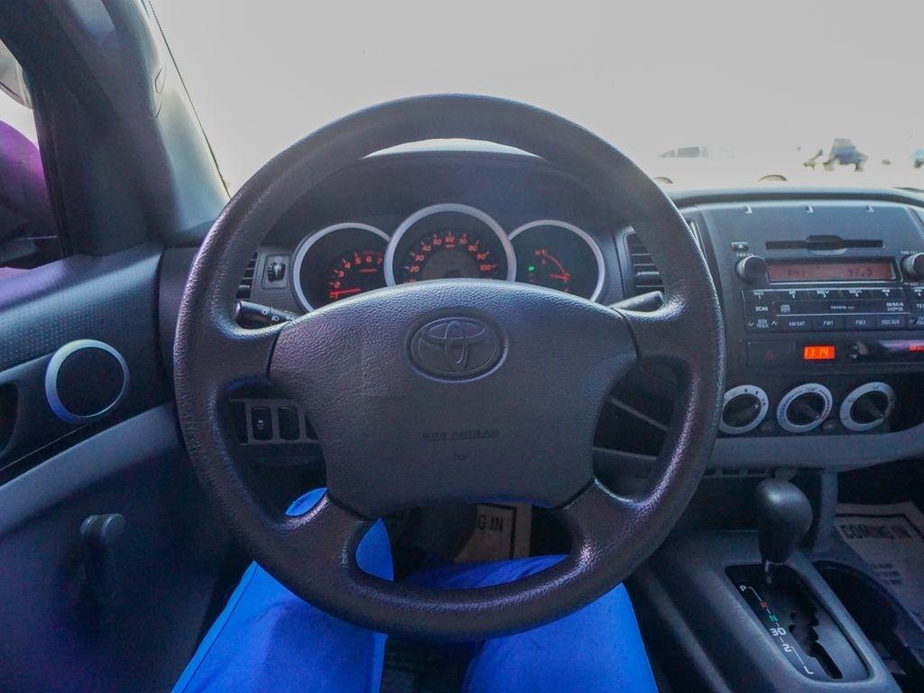 Toyota Tacoma  2010