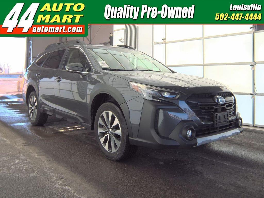 Subaru Outback  2023