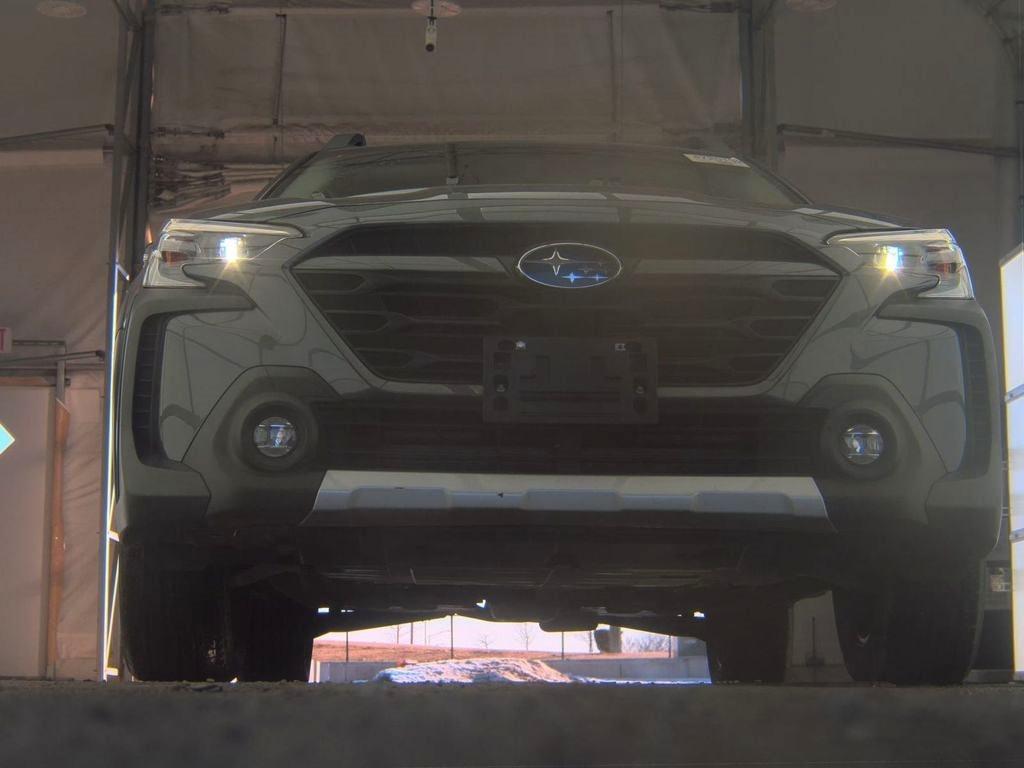 Subaru Outback  2023