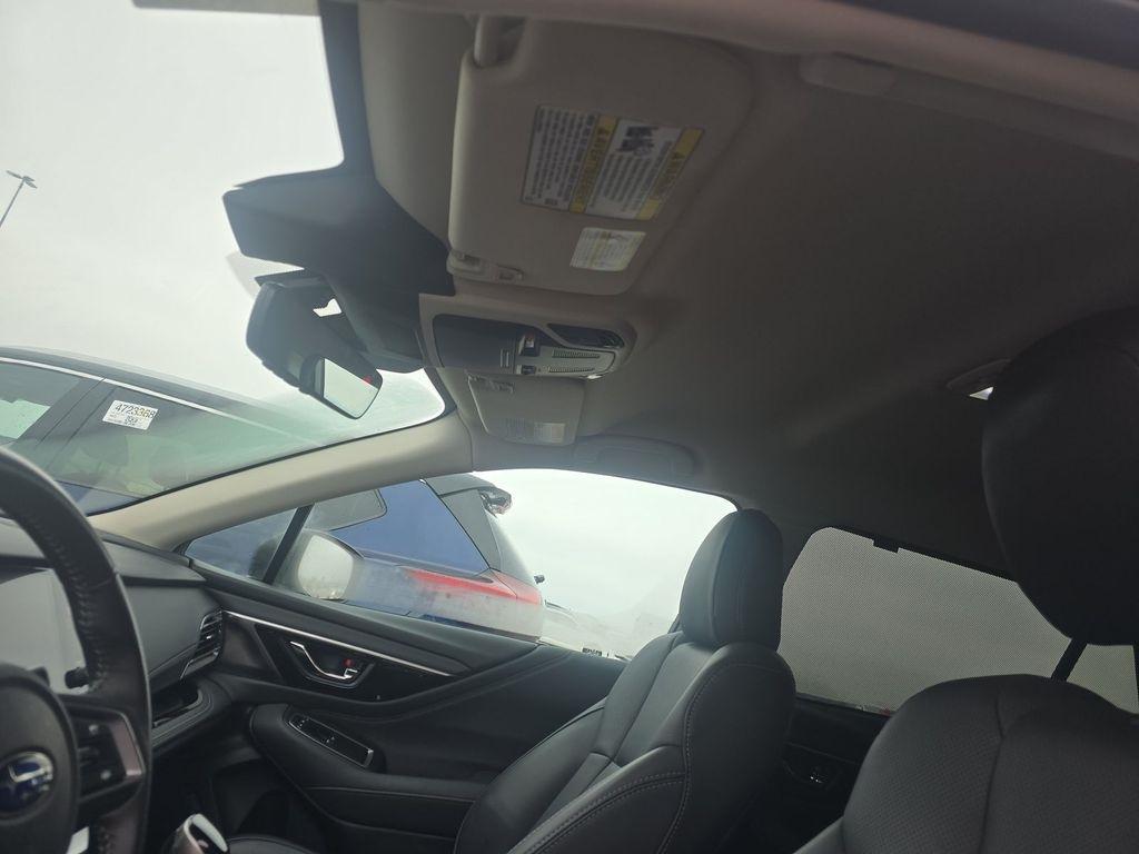 Subaru Outback  2023