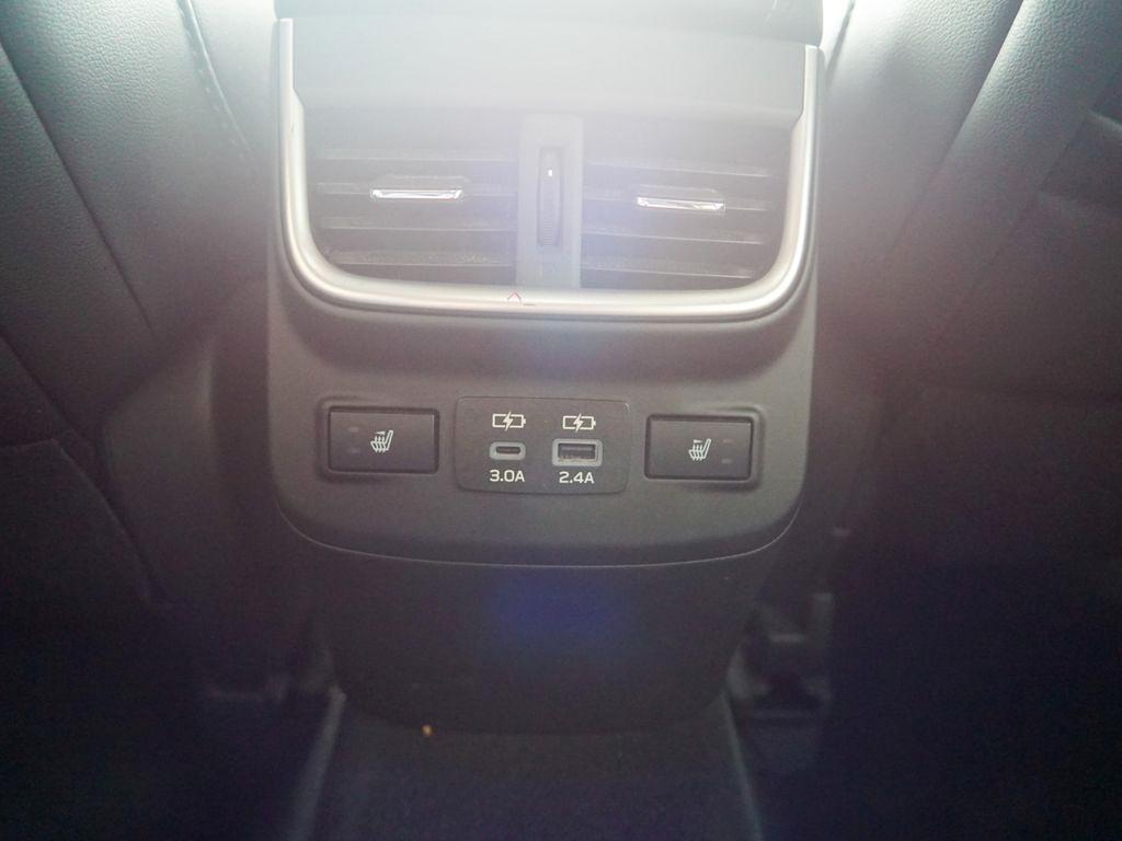 Subaru Outback  2023