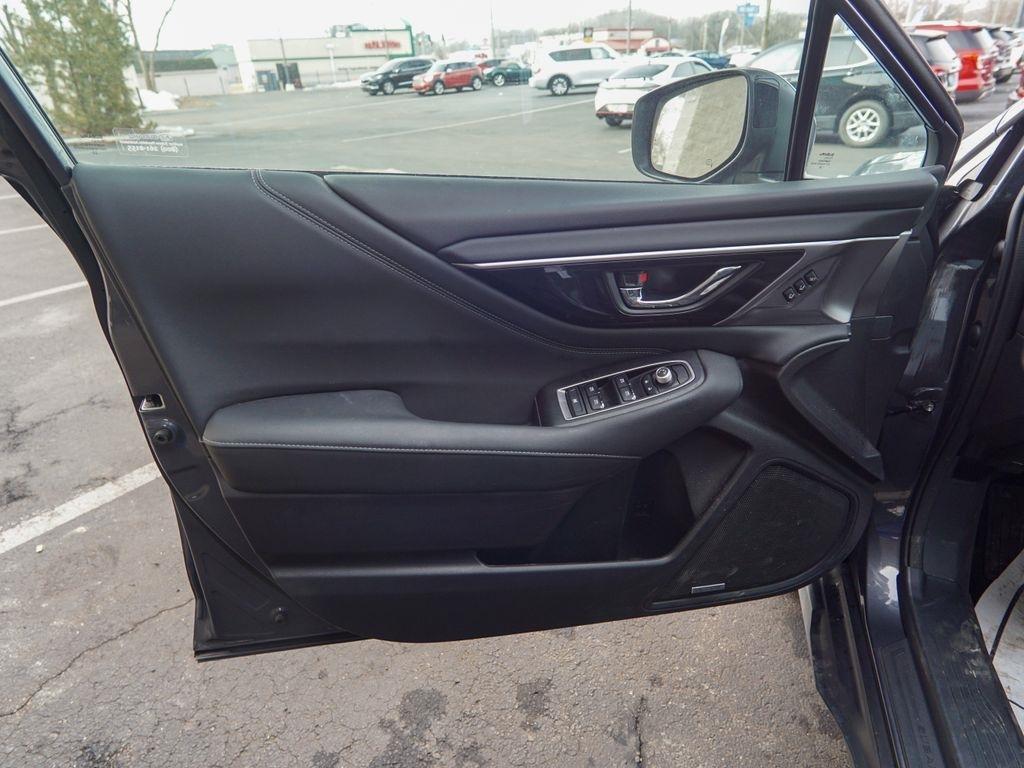 Subaru Outback  2023